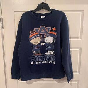 Delta Fleece Men’s Auburn Tigers Peanuts Charlie Brown Sweatshirt Size Medium
